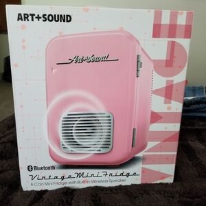 New in Box Pink Retro Mini Fridge Portable Bluetooth Speaker. Holds 6 Cans.